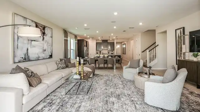 Listing Photo 12