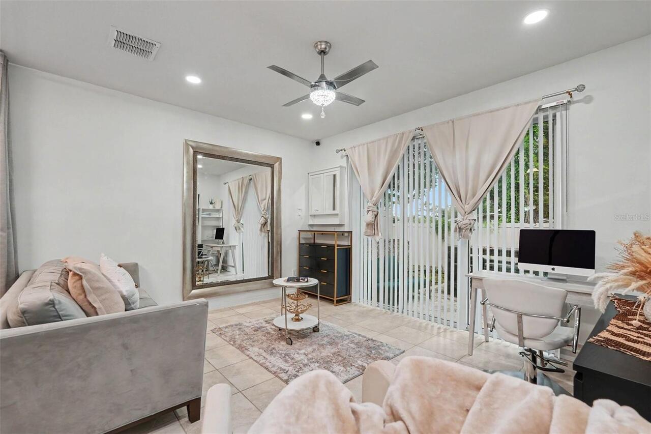 Listing Photo 15