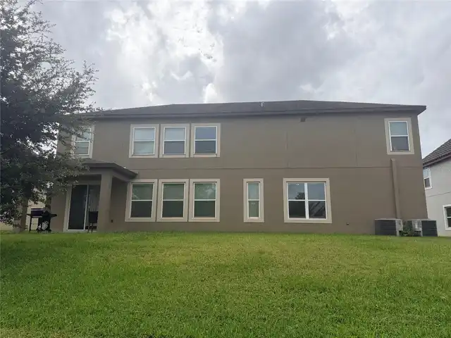 Listing Photo 17