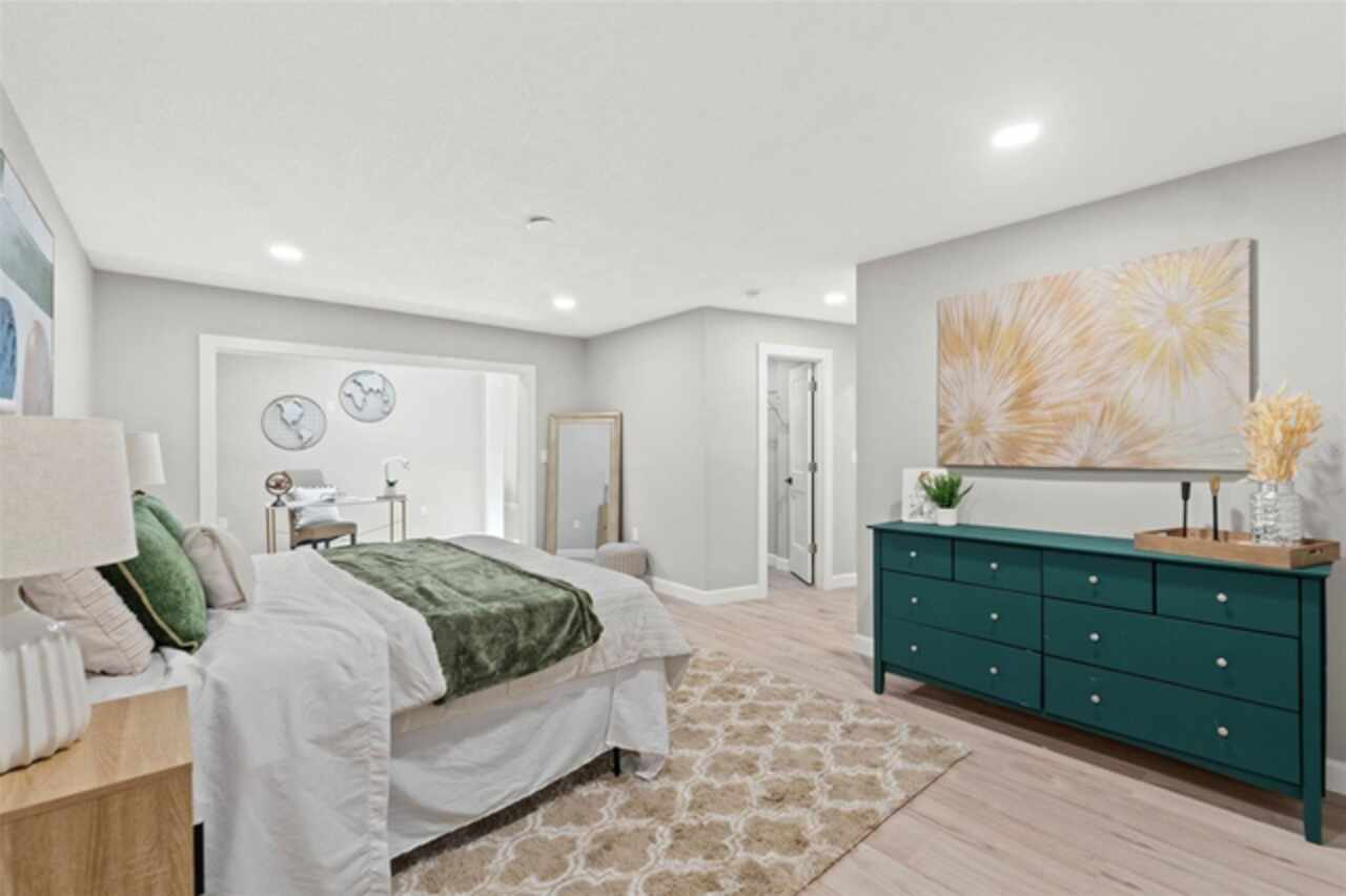 Listing Photo 18