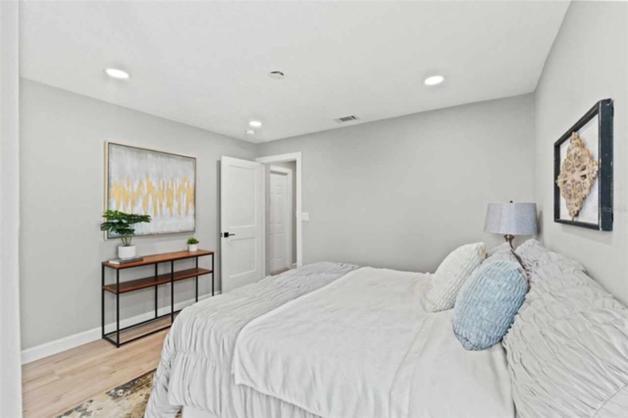 Listing Photo 25