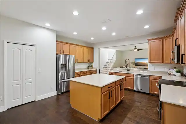 Listing Photo 23