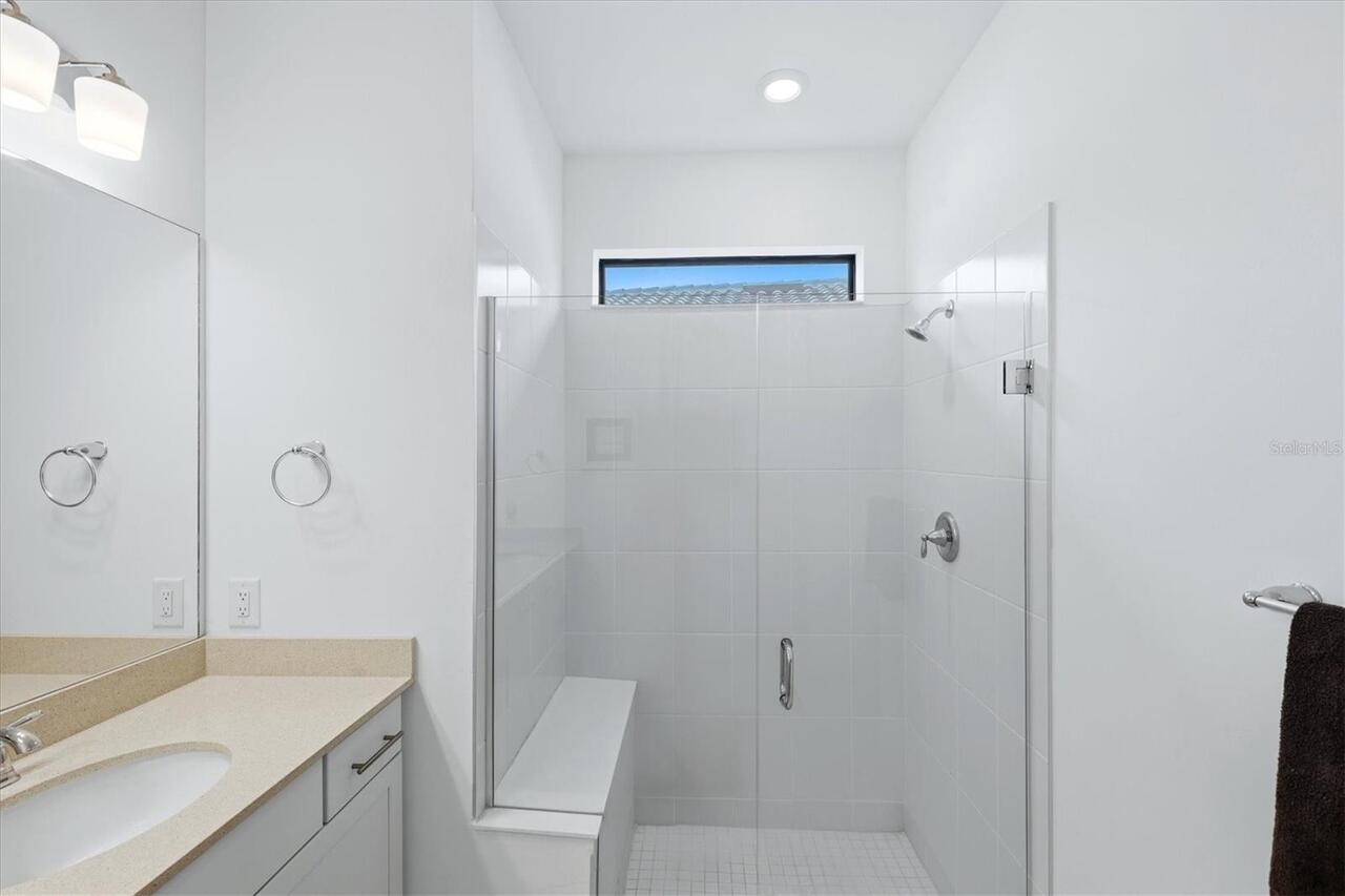 Listing Photo 44