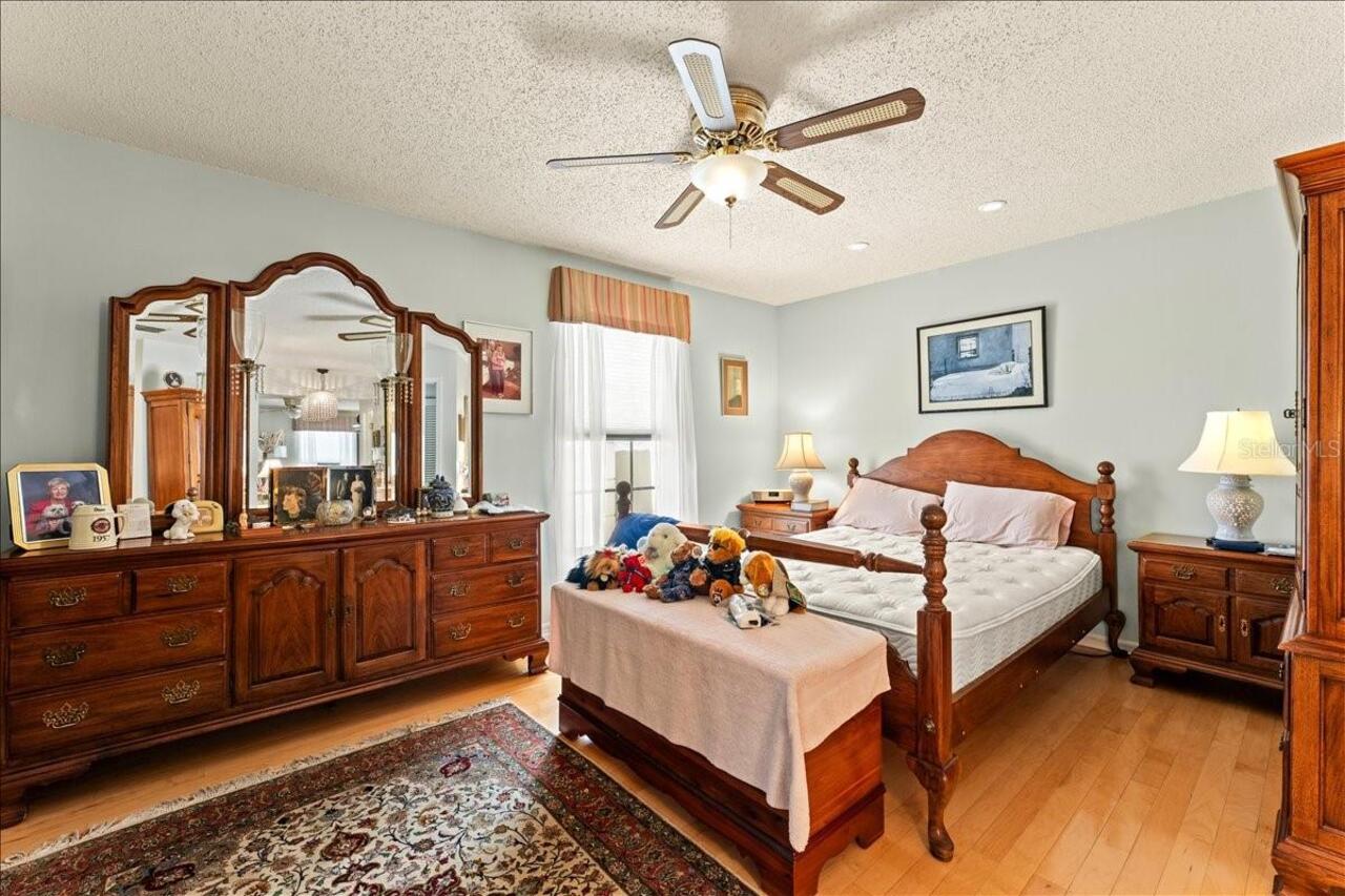 Listing Photo 18