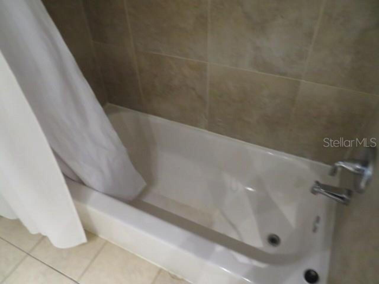 Listing Photo 13