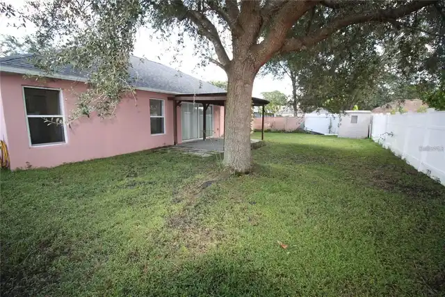 Listing Photo 17