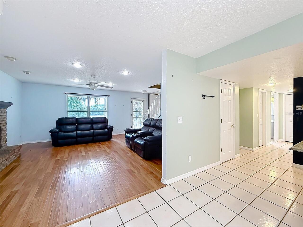Listing Photo 11
