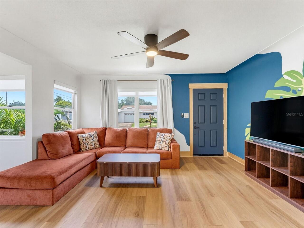 Listing Photo 9