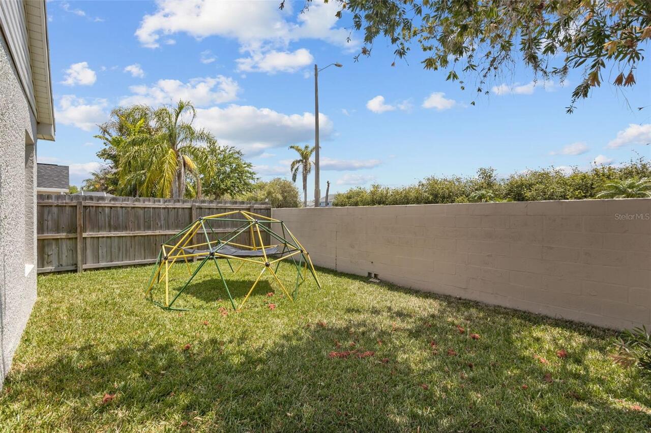 Listing Photo 22