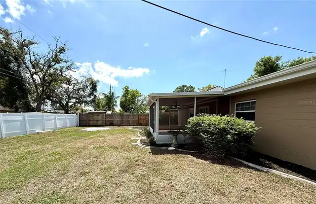 Listing Photo 21
