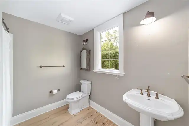 Listing Photo 27