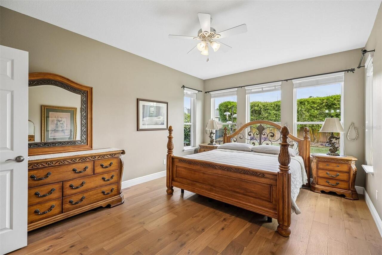 Listing Photo 17