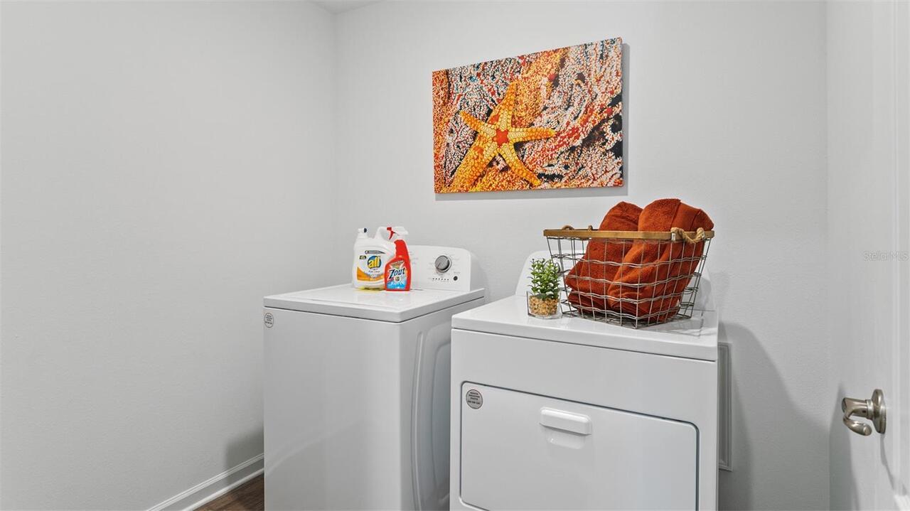 Listing Photo 7