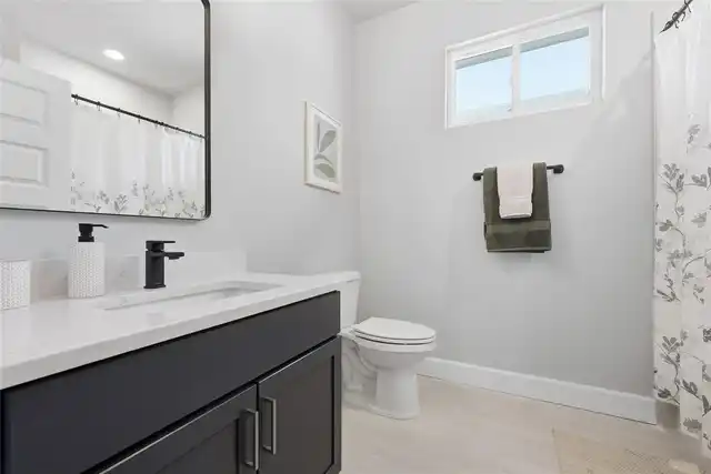 Listing Photo 19