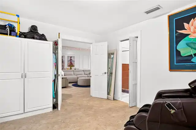 Listing Photo 44