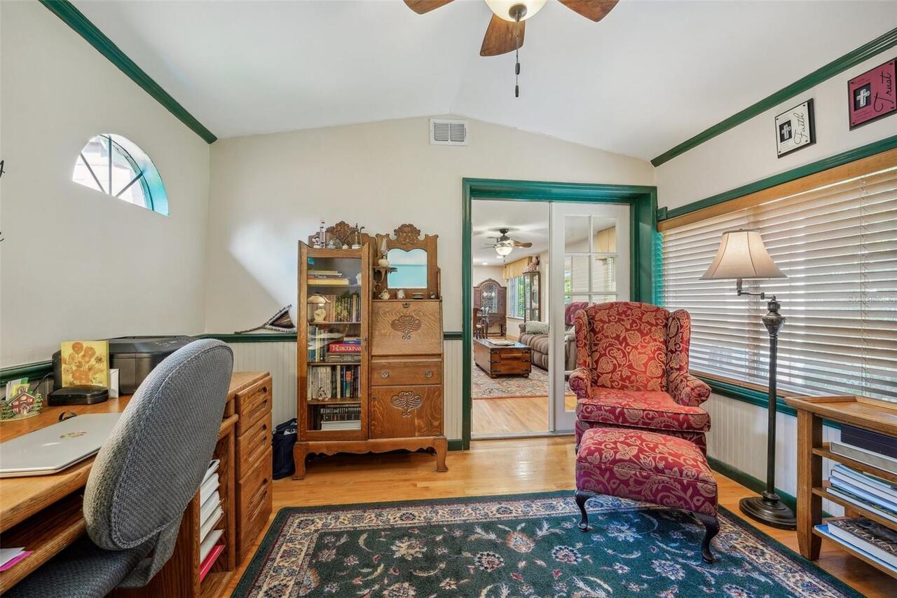 Listing Photo 16