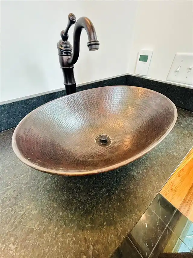 Listing Photo 18