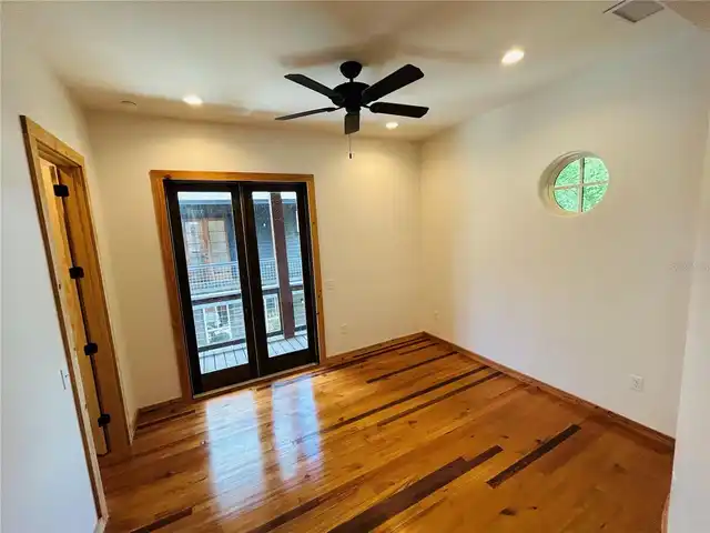 Listing Photo 34
