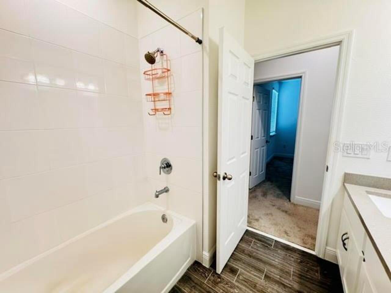 Listing Photo 32