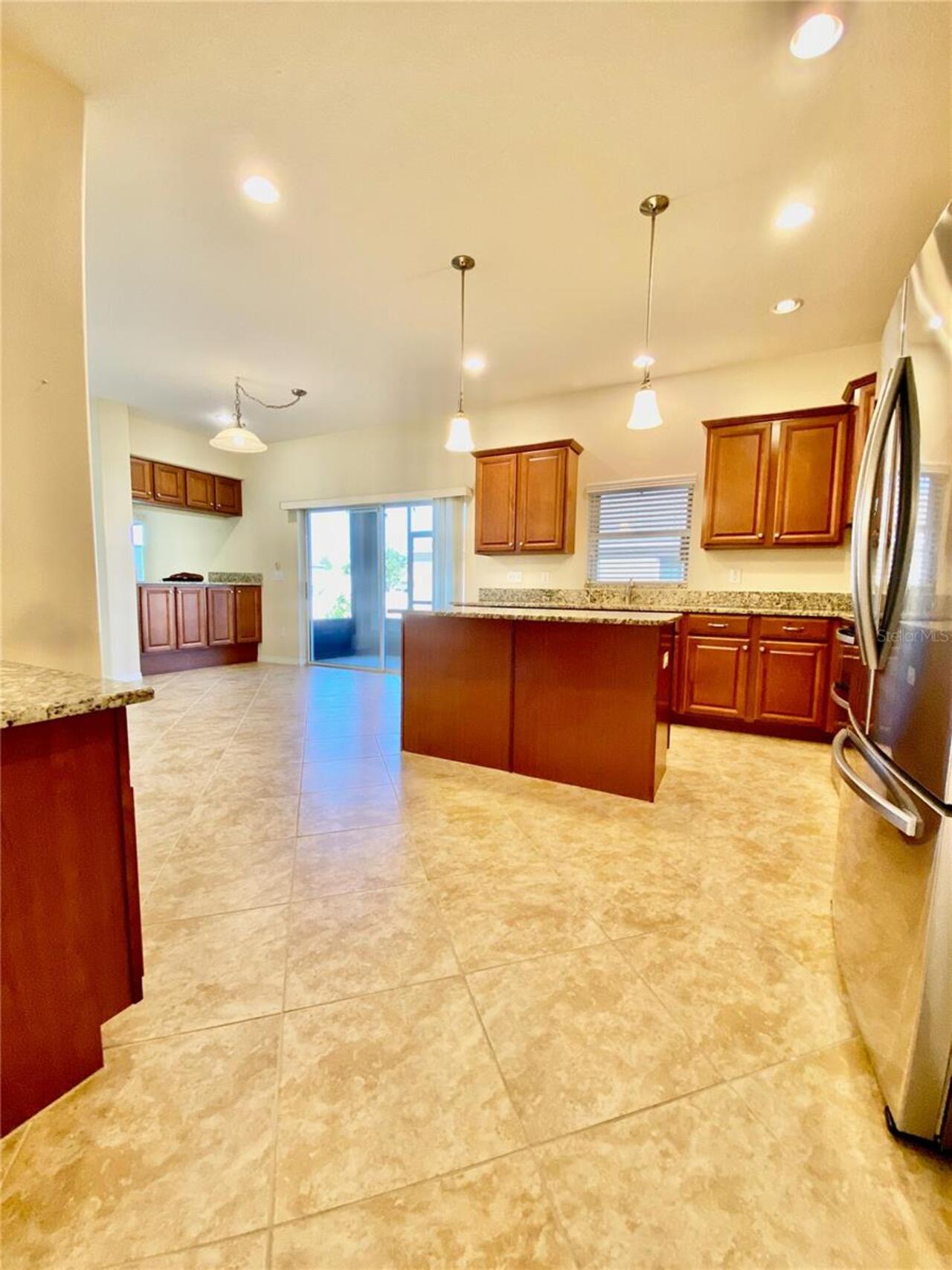 Listing Photo 16