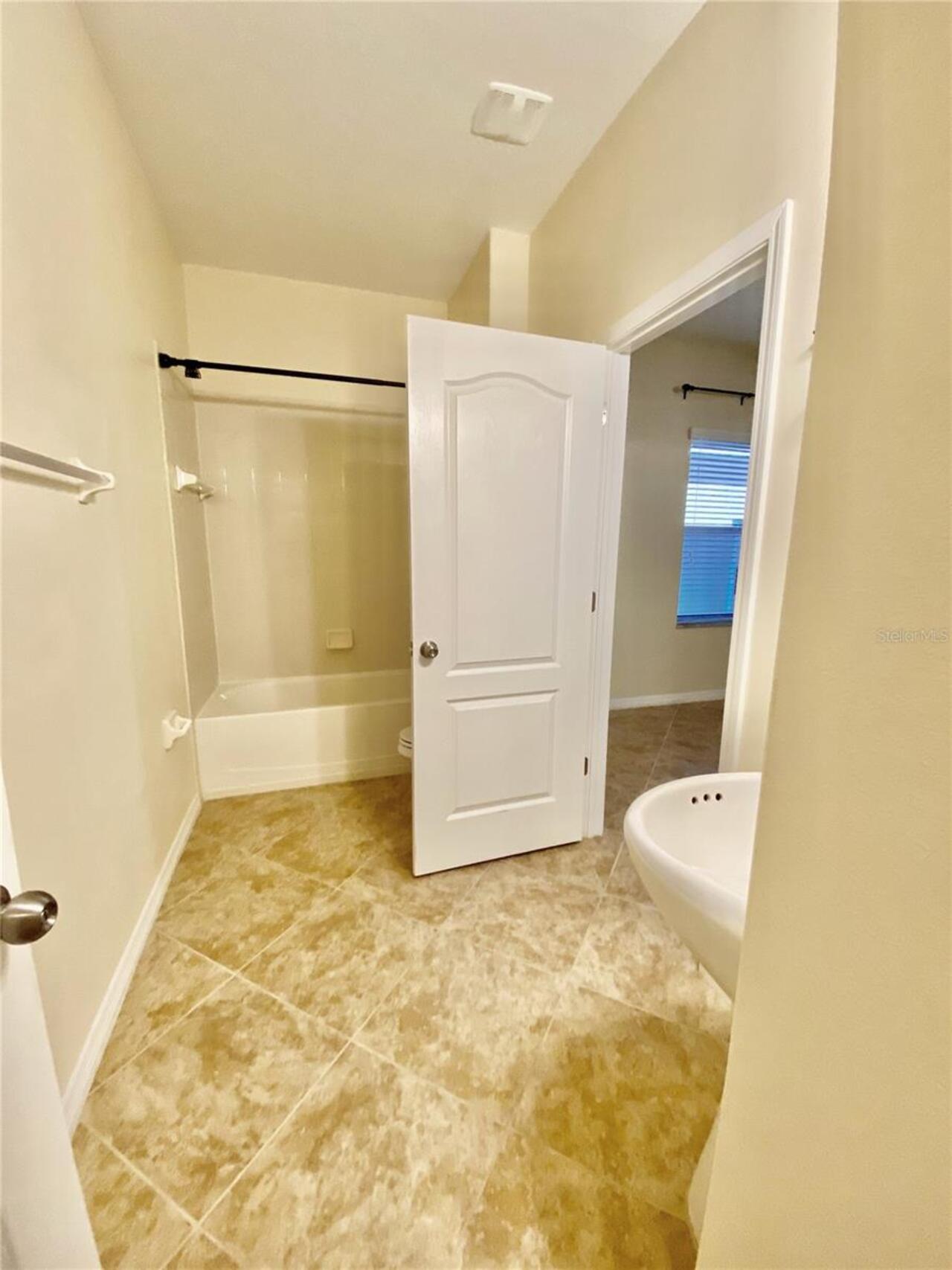 Listing Photo 27