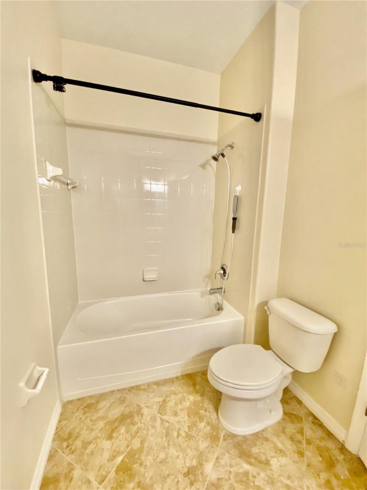 Listing Photo 28