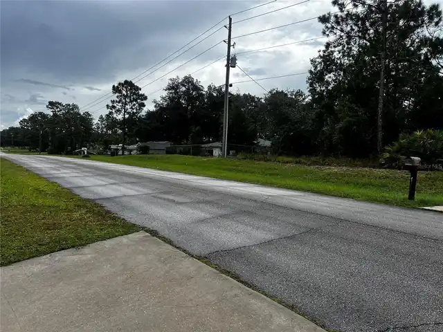 Listing Photo 16