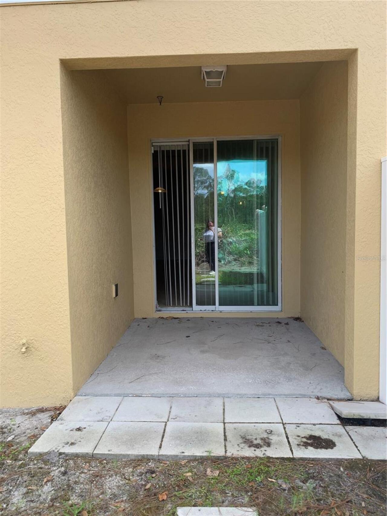 Listing Photo 12