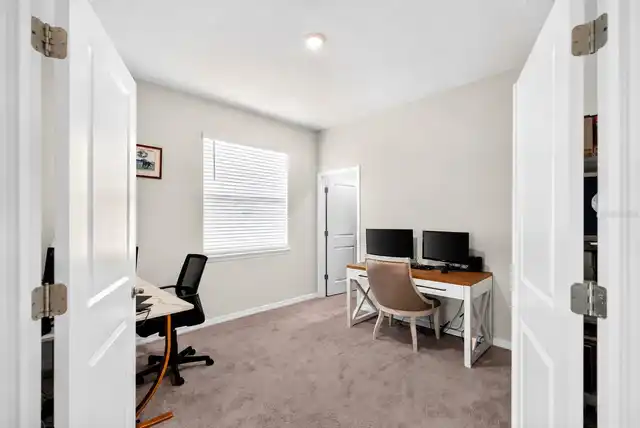 Listing Photo 24