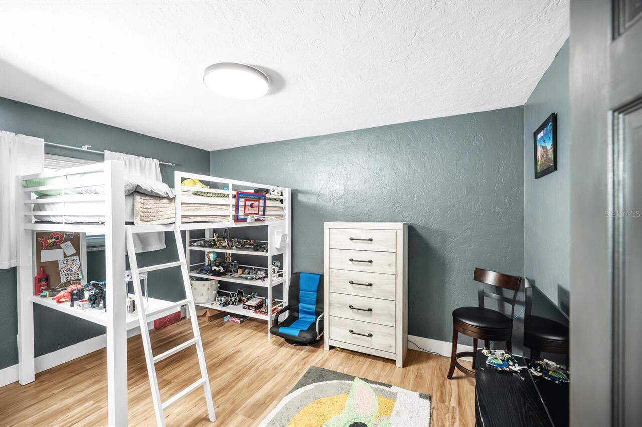 Listing Photo 22