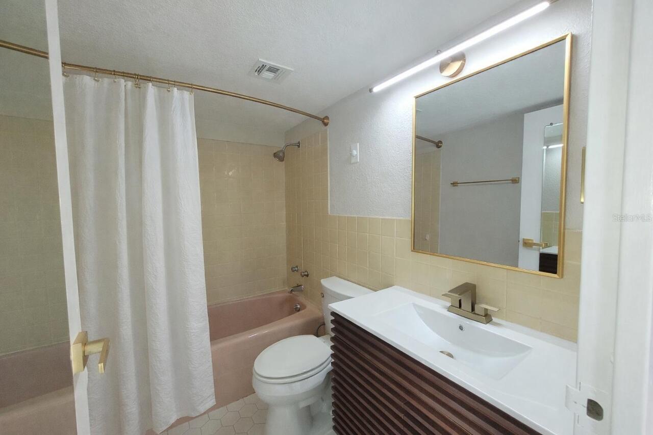 Listing Photo 37