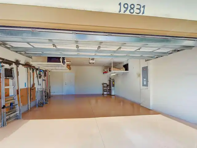 Listing Photo 32
