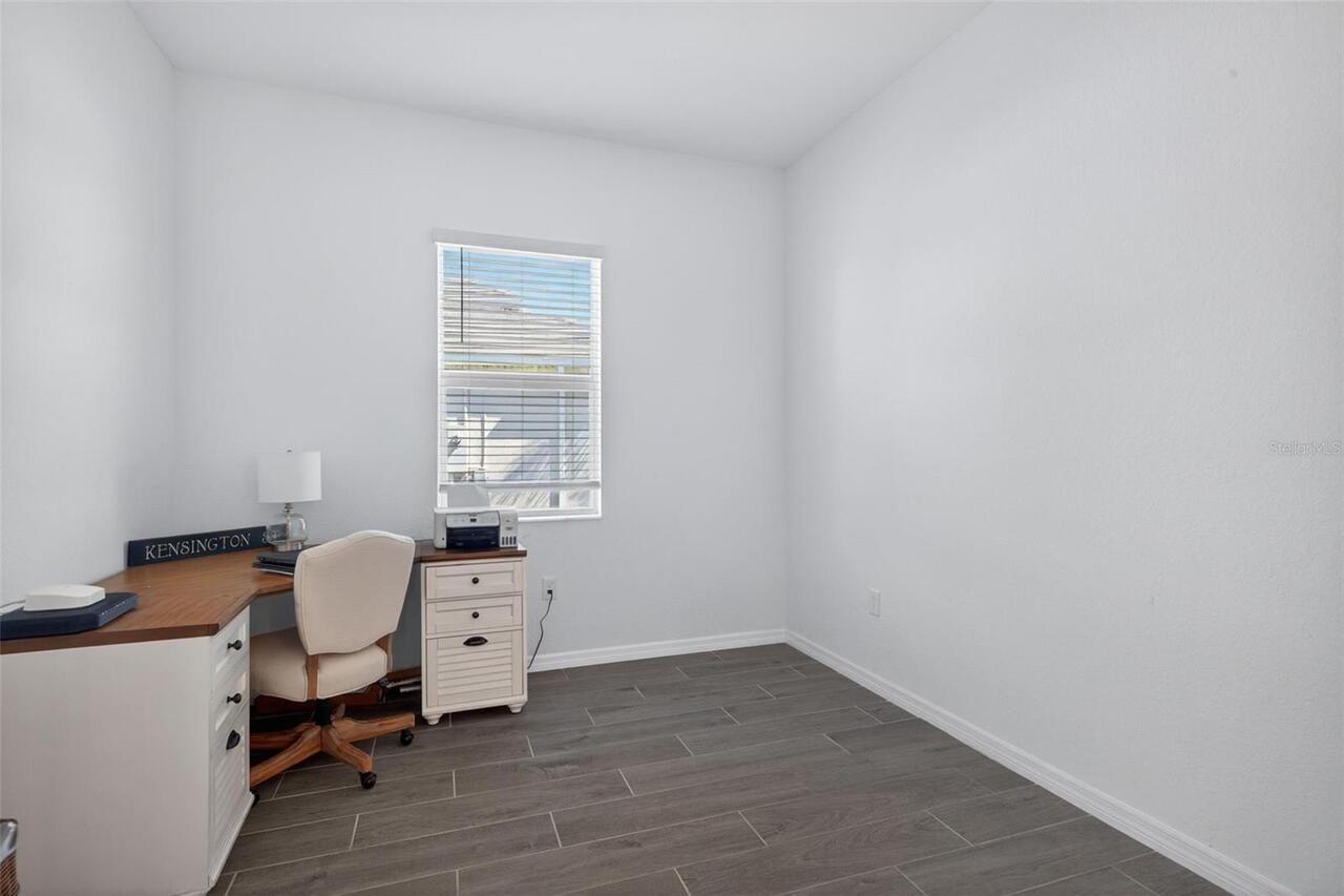 Listing Photo 16