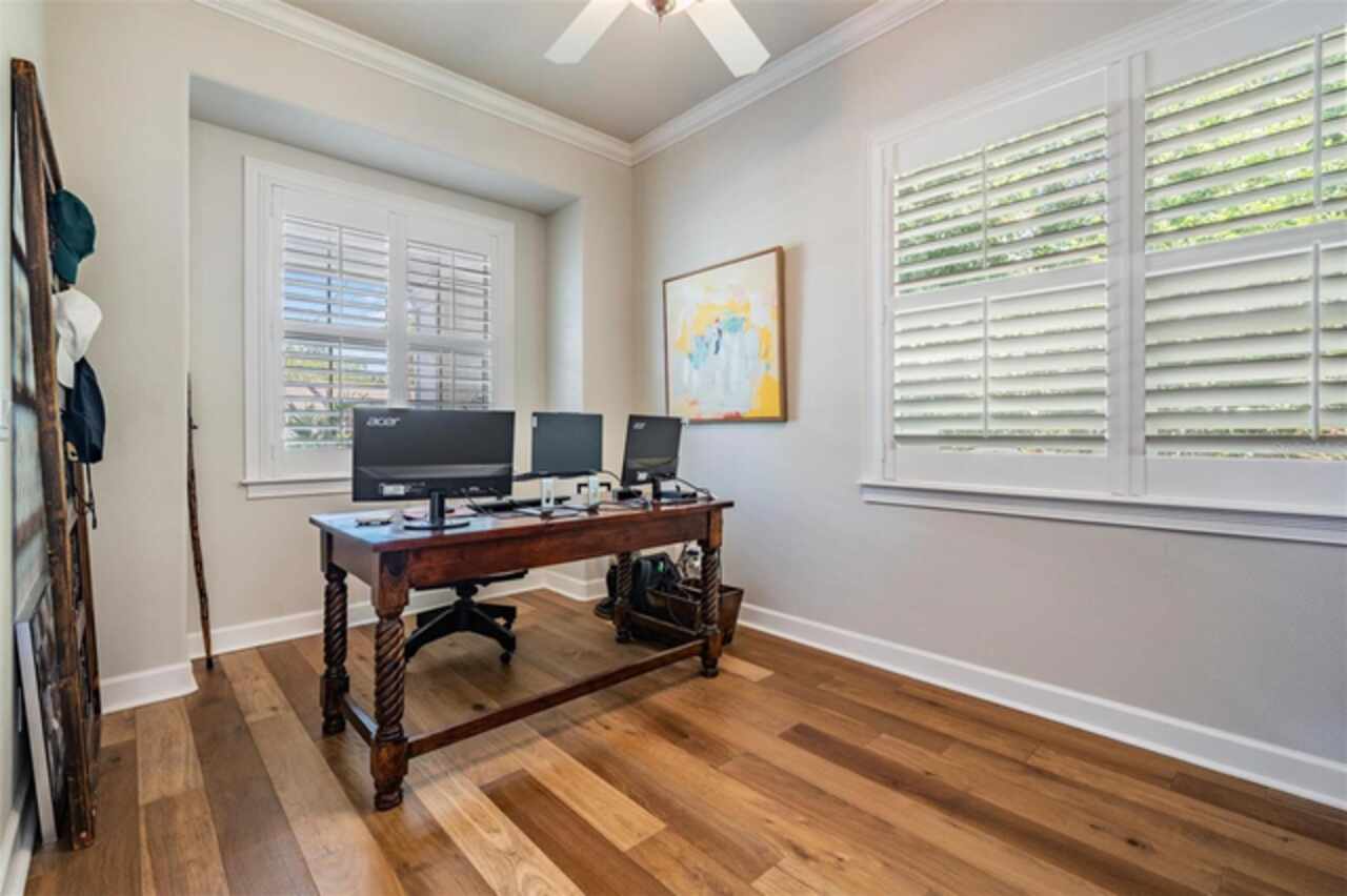 Listing Photo 7