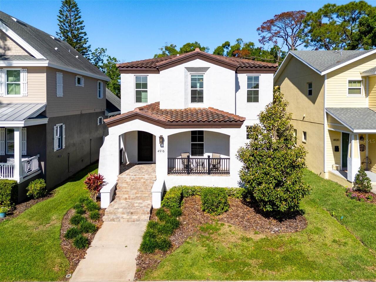 St Petersburg Real Estate