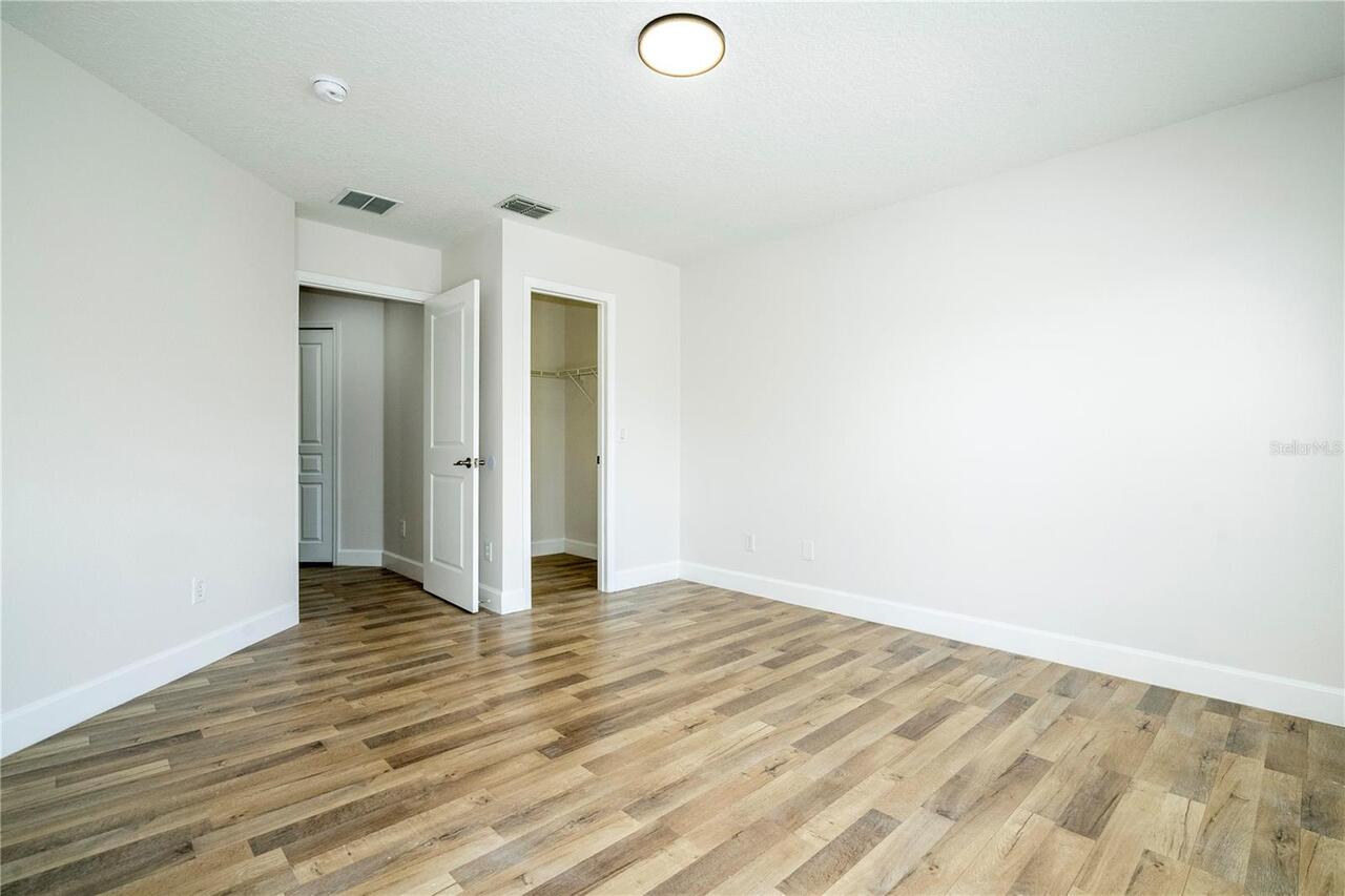 Listing Photo 42