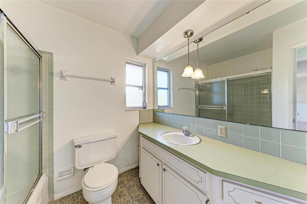Listing Photo 7