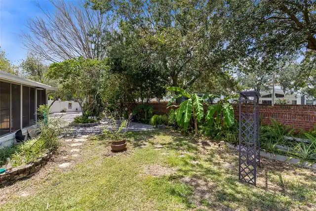 Listing Photo 36
