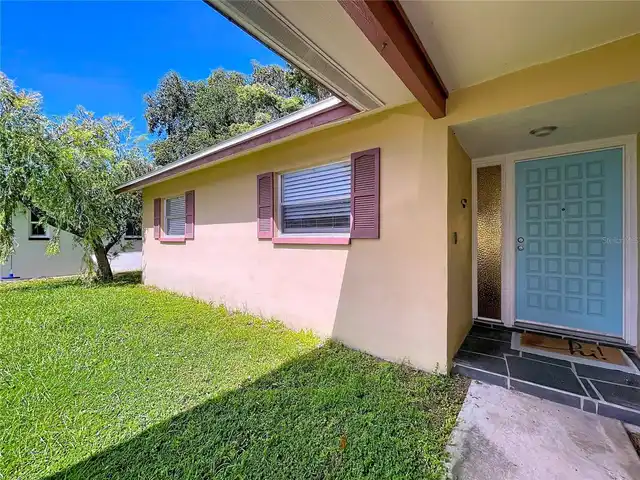 Listing Photo 6