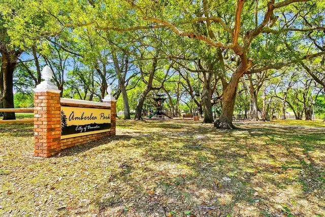 Listing Photo 43