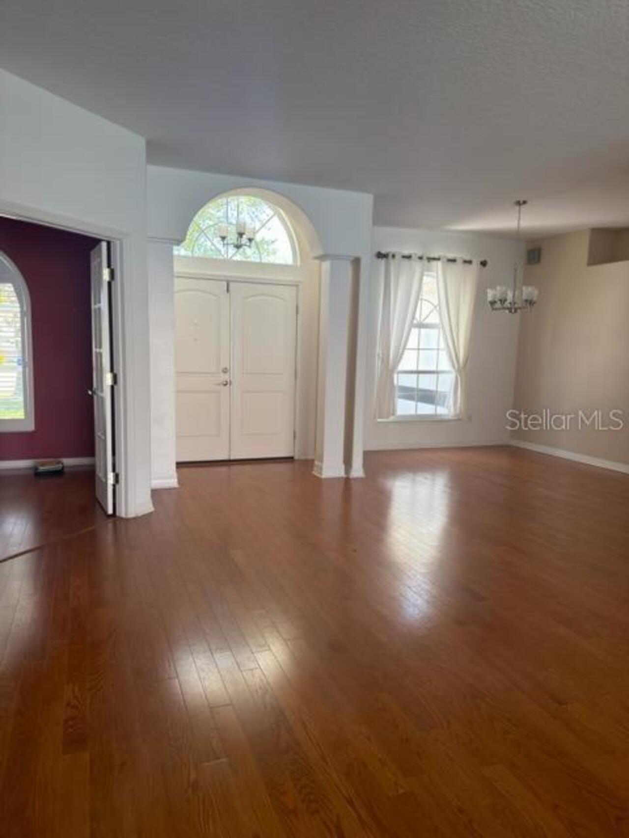 Listing Photo 14