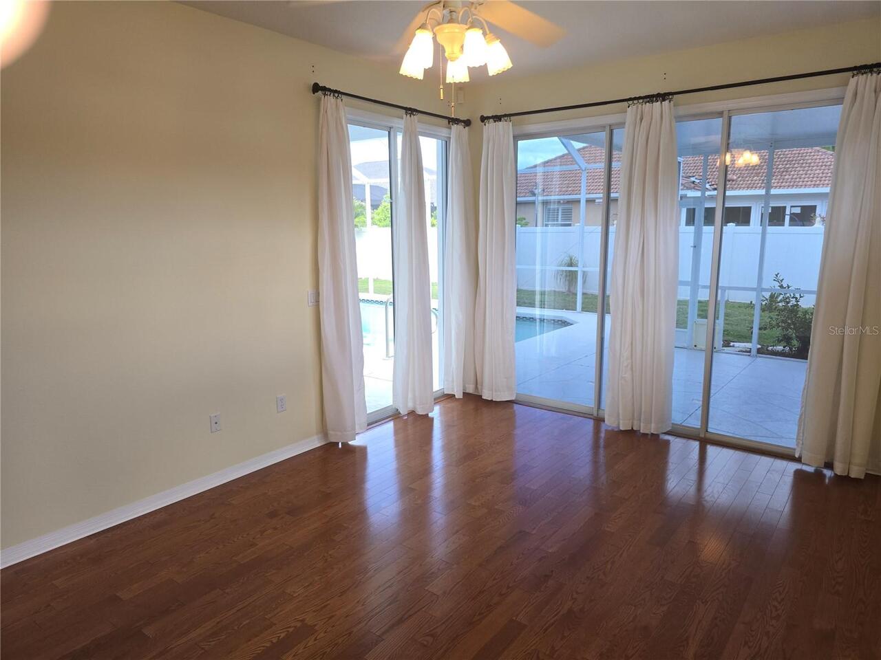 Listing Photo 32