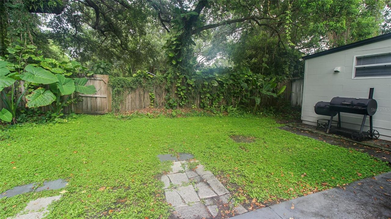 Listing Photo 9