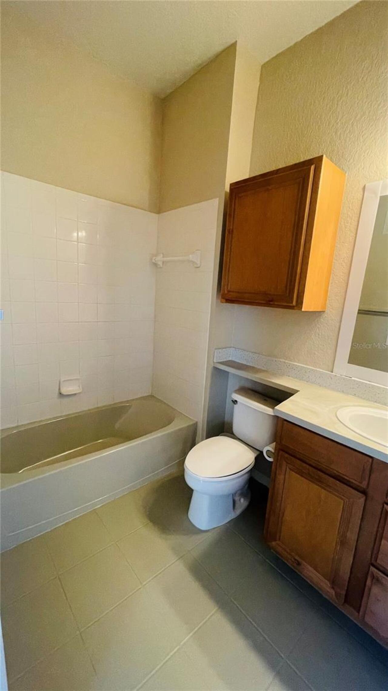 Listing Photo 17