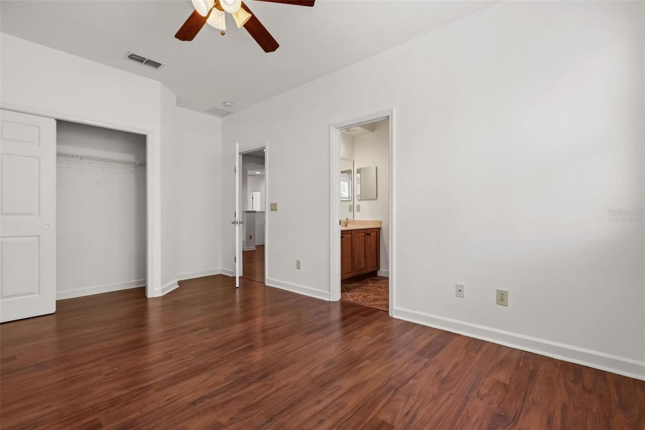 Listing Photo 37