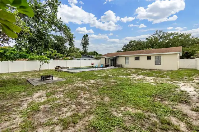 Listing Photo 22
