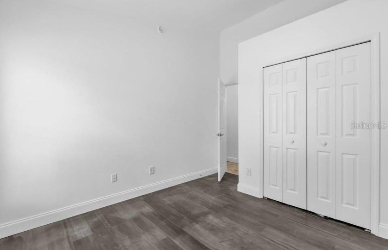 Listing Photo 24