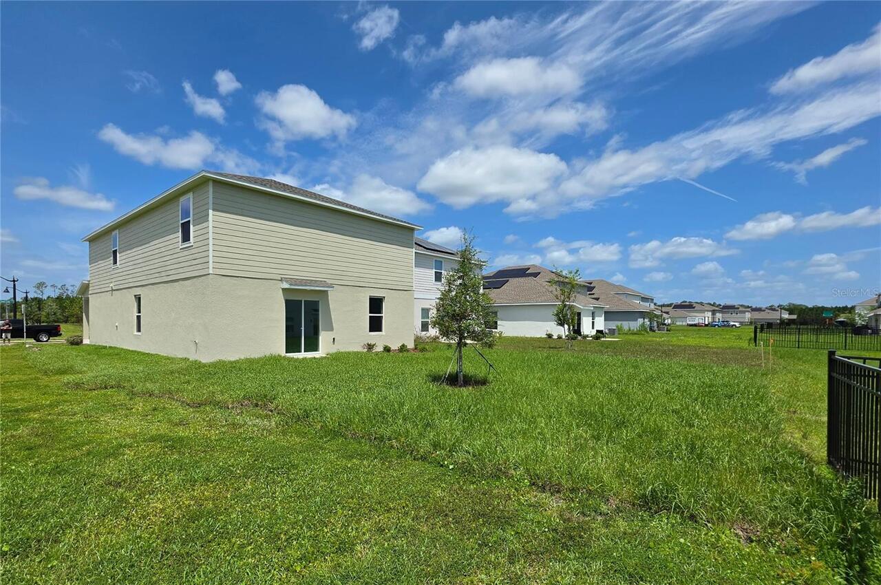 Listing Photo 23