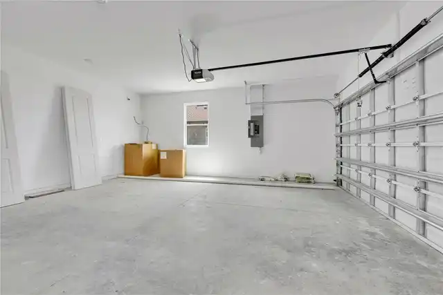 Listing Photo 23