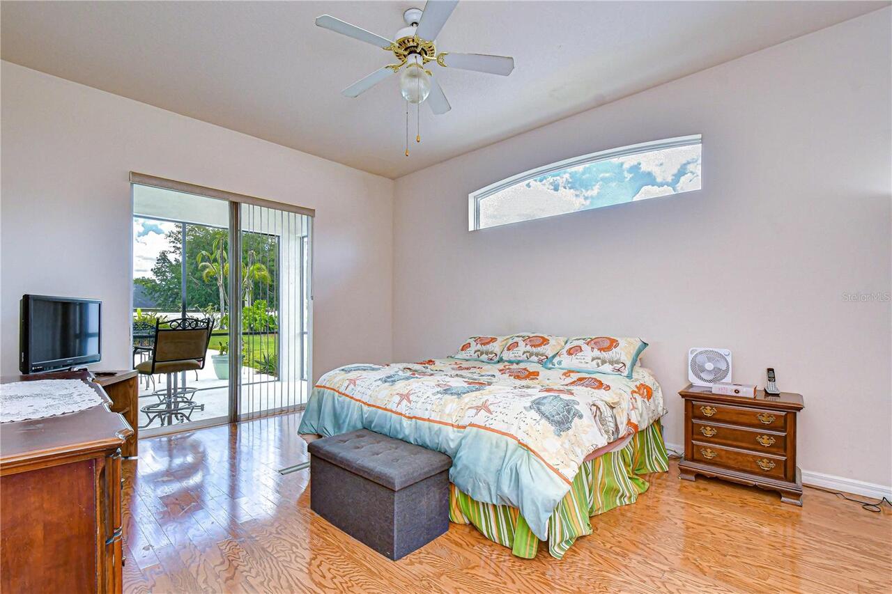 Listing Photo 18